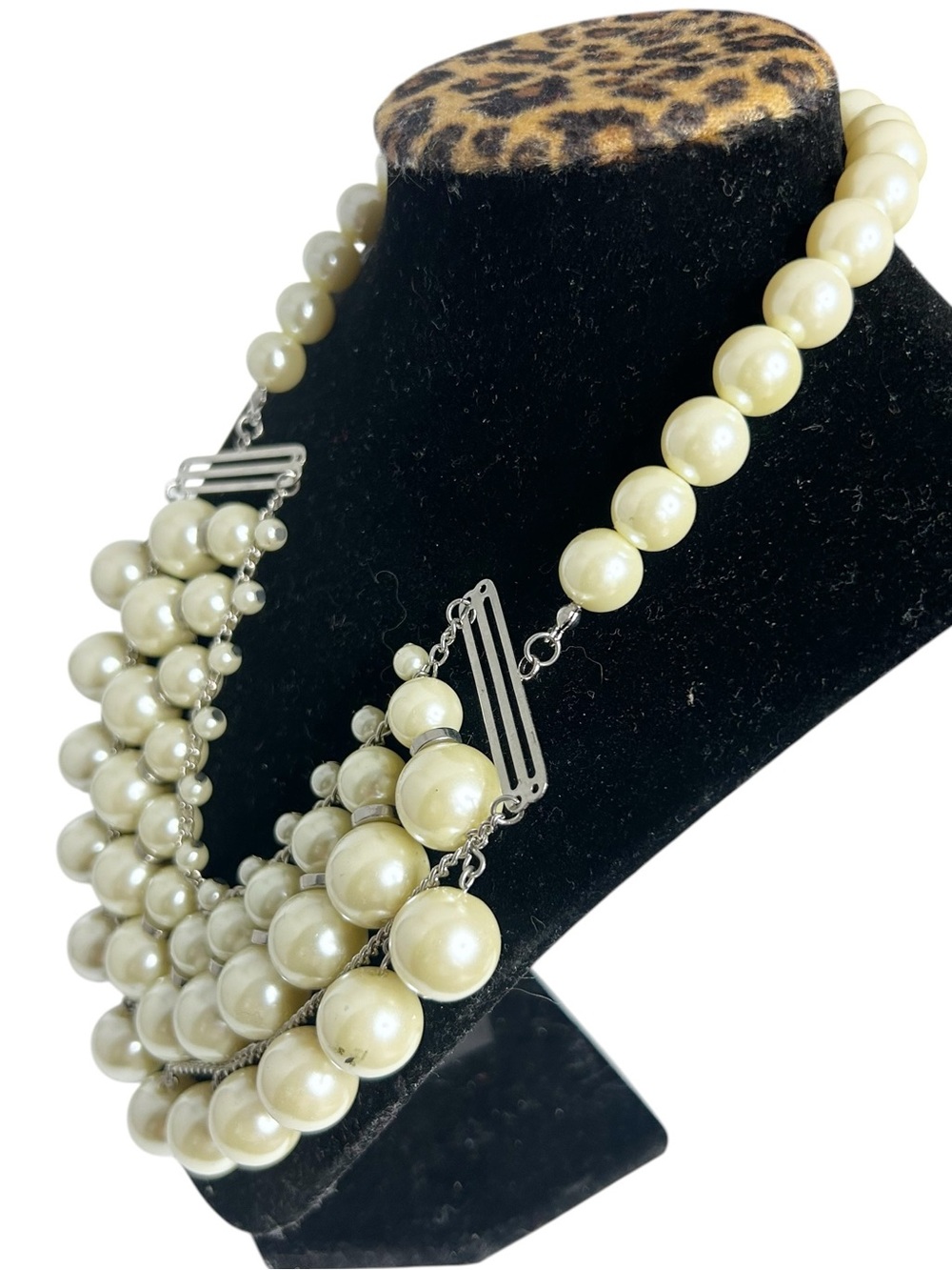 Vintage Pearl Bib Necklace Gilded Age Revival Adjustable Cosplay Statement - Picture 4 of 8
